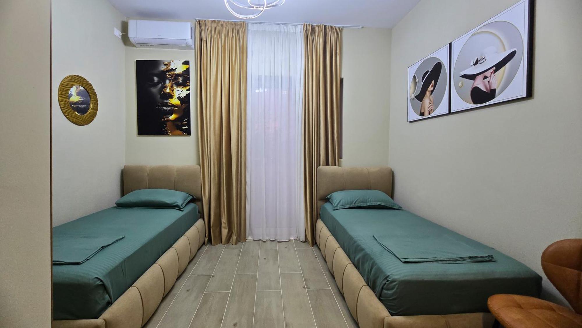 City Center Rooms And Apartments Durrës Buitenkant foto