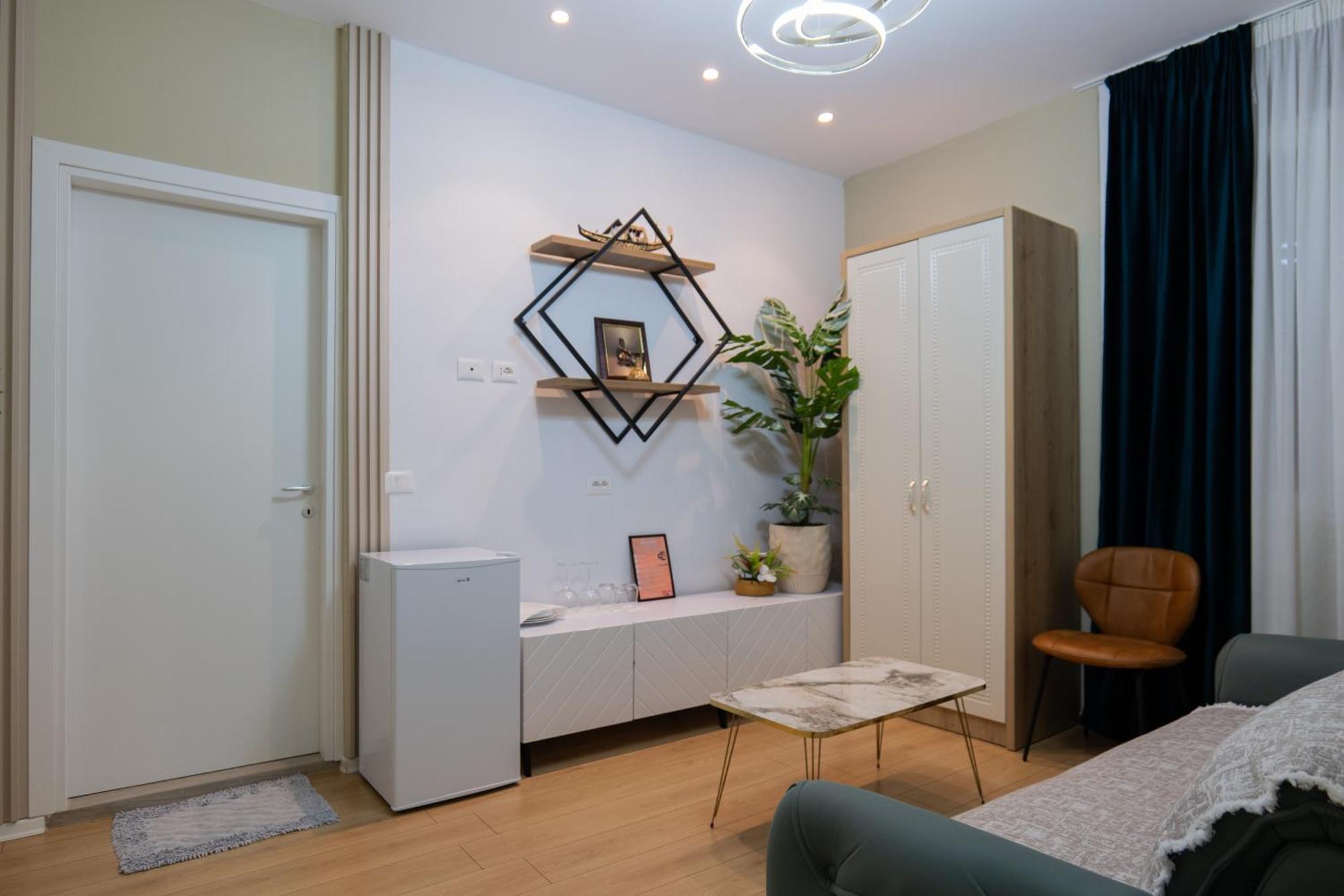 City Center Rooms And Apartments Durrës Buitenkant foto