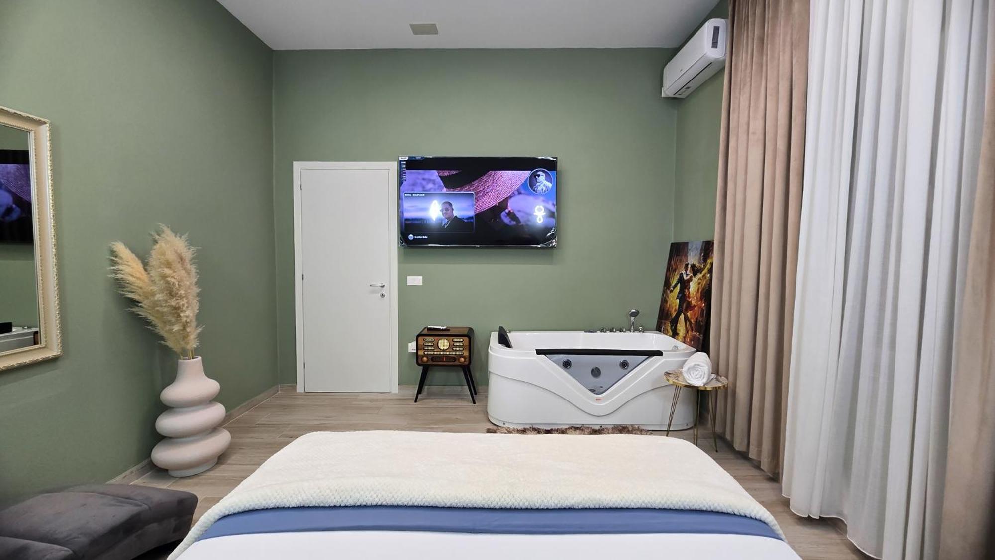 City Center Rooms And Apartments Durrës Buitenkant foto